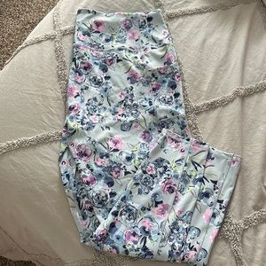 Vera Bradley Plus size align leggings